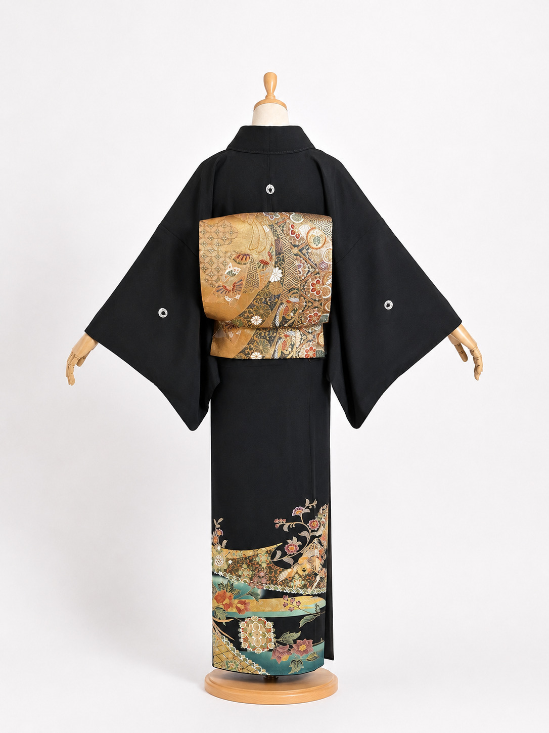 黒留袖 - Kimono Hana Kokoro
